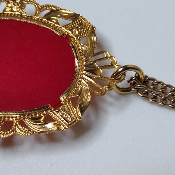Vintage Red Pendant Necklace 23.5 Inches - Picture 11 of 15
